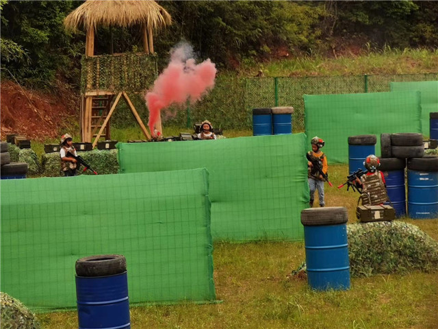 安远学生素质拓展