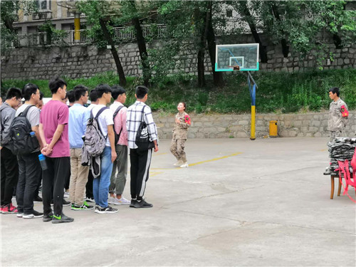 咸阳定向拓展训练,咸阳团队拓展场地,咸阳军事拓展活动