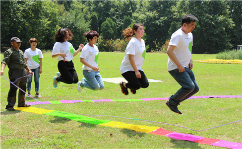 江华瑶素质拓展,江华瑶拓展训练基地,江华瑶真人cs拓展