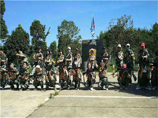 安远团队能力拓展_安远适合团建的地方_安远军事拓展训练基地