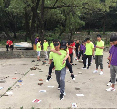 内江100人左右拓展,内江亲子户外拓展,内江拓展公司排名