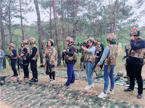 江华瑶拓展团队,江华瑶亲少年军事拓展,江华瑶野外拓展培训