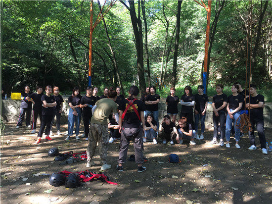 来凤户外拓展训练