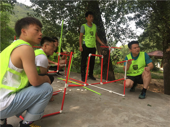 江华瑶军事企业拓展训练,江华瑶青少年户外拓展,江华瑶组织拓展