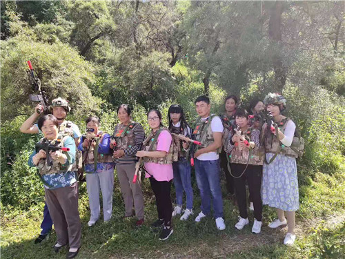 江华瑶哪家拓展公司好,江华瑶青少年素质拓展训练,江华瑶素质拓展