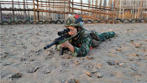 江华瑶哪家拓展公司好,江华瑶青少年素质拓展训练,江华瑶素质拓展