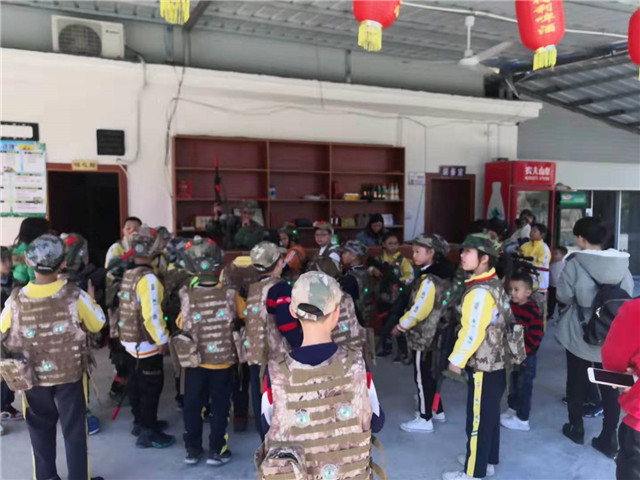 阜阳本地拓展培训公司,阜阳高空拓展训练,阜阳青少年拓展基地