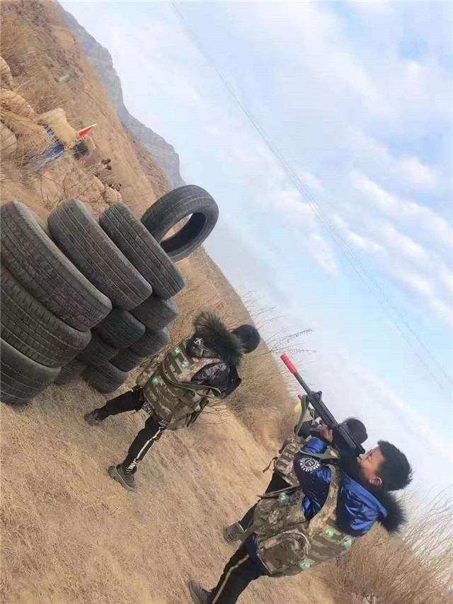 安远户外拓展,安远露营拓展,安远真人cs拓展训练