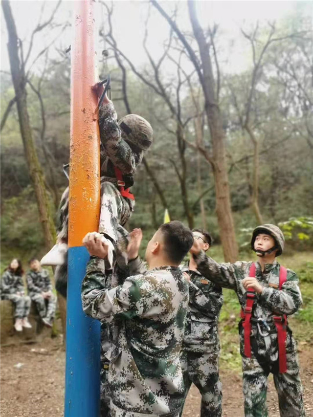 唐河军事拓展训练