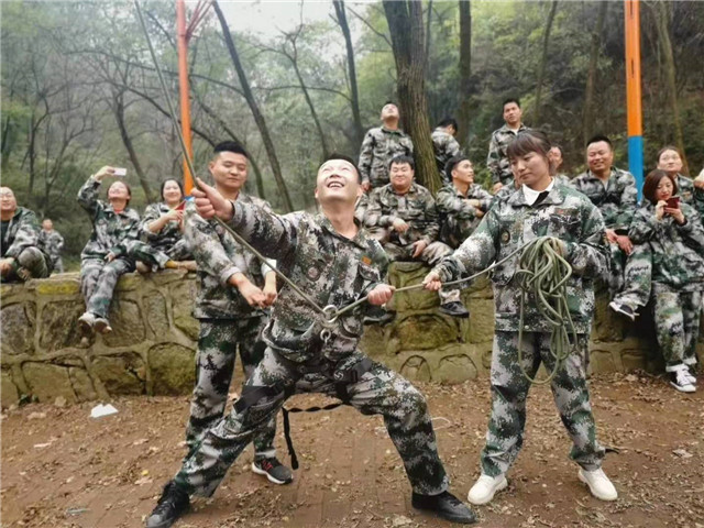 唐河军事拓展训练