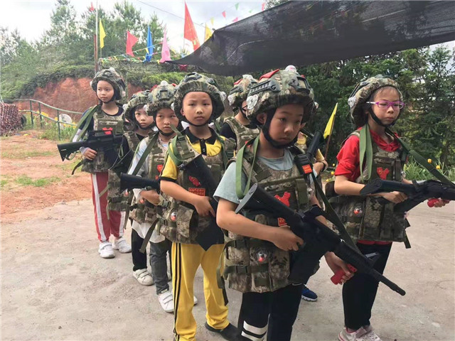 永顺户外拓展训练公司,永顺企业拓展培训机构,永顺青少年户外拓展