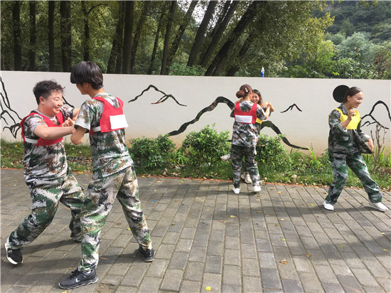 来凤周边拓展基地,来凤青少年户外拓展,来凤素质拓展公司排名