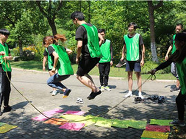 来凤军事拓展营,来凤企业拓展培训场地,来凤周边拓展训练