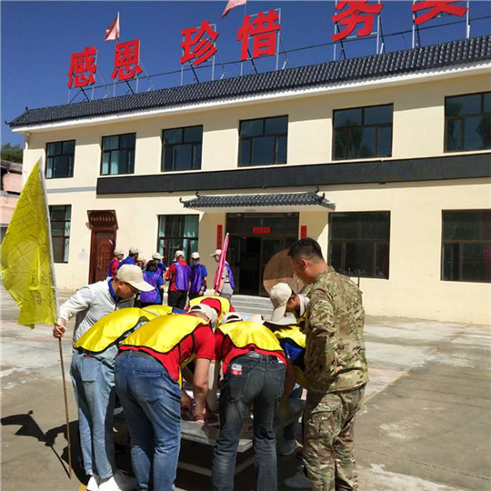 东海青少年军事拓展营地,东海素质拓展公司排名,东海团队拓展训练
