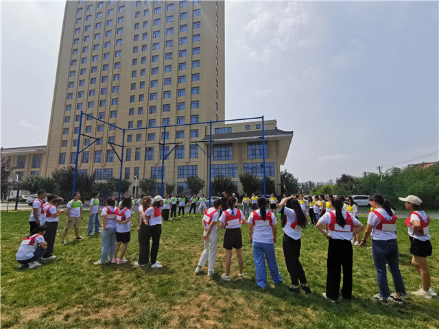 洛阳周边素质拓展基地,洛阳企业员工团建拓展,洛阳周边集体出游拓展
