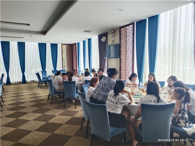 成都哪里适合团建聚餐