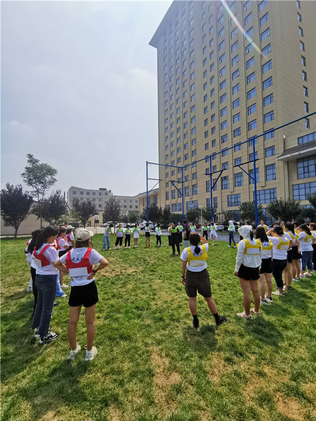 来凤周边拓展团队训练,来凤素质拓展夏令营,来凤野营拓展团建公司