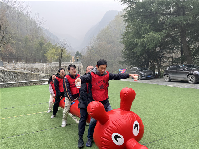 西安公司趣味运动会拓展,西安素质拓展训练,西安拓展训练营地